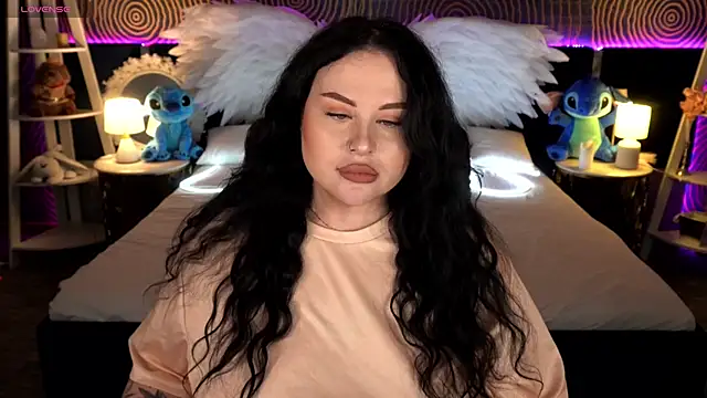 SerahMirabeli online show from November 6, 7:42 pm