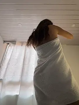 Viithoney online show from November 10, 2:01 pm