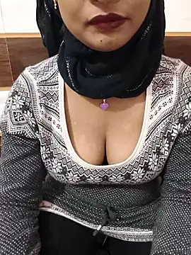 Itz Mayra  online show from November 8, 10:31 am