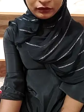 Itz Mayra  online show from October 11, 9:25 am