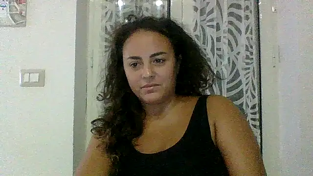 Sara Accardi online show from September 30, 9:08 pm
