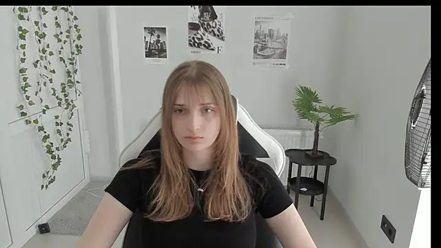 NeyliDream online show from May 23, 12:14 pm