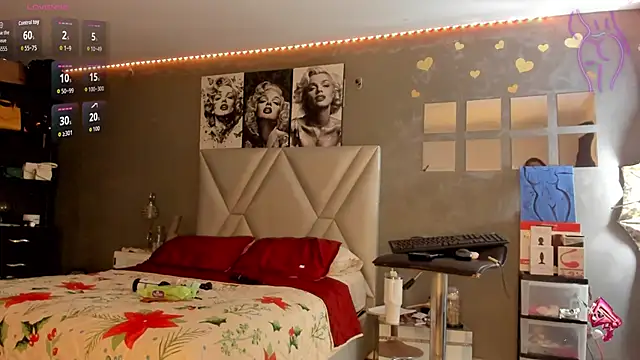 sexyzoe 69 online show from March 13, 8:32 pm