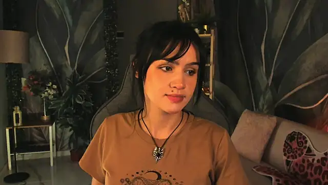 MonicaFarmer online show from October 13, 5:37 pm