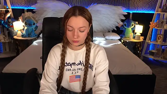 FoxyMayy online show from November 26, 2:29 pm