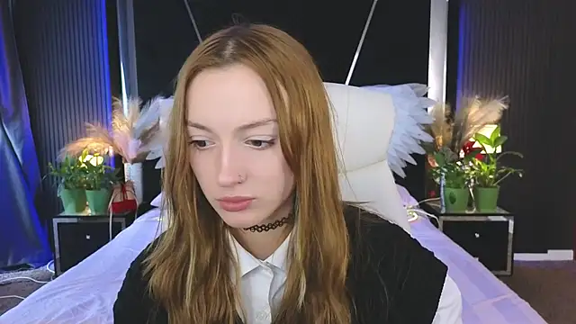 FoxyMayy online show from May 12, 12:56 pm