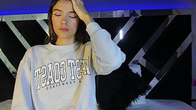 CarolinaaGomezz online show from October 8, 11:14 am