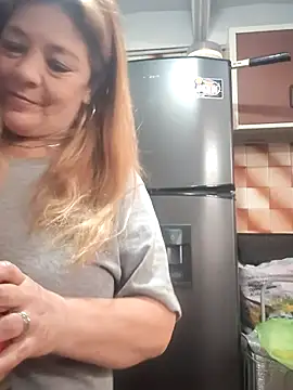 Casandra Cruz online show from September 19, 4:06 pm