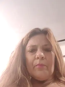 Casandra Cruz online show from September 26, 8:39 pm