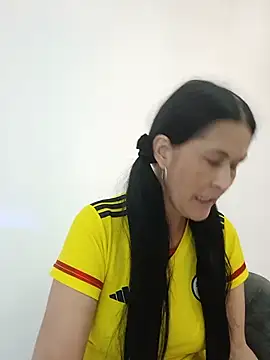 ZARAY 1118 online show from May 25, 1:37 am