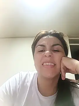 vanessa-titisM online show from May 12, 2:42 am