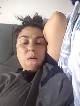 vanessa-titisM online show from May 7, 3:33 am