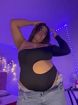 Anabelle 00  online show from April 28, 3:21 am
