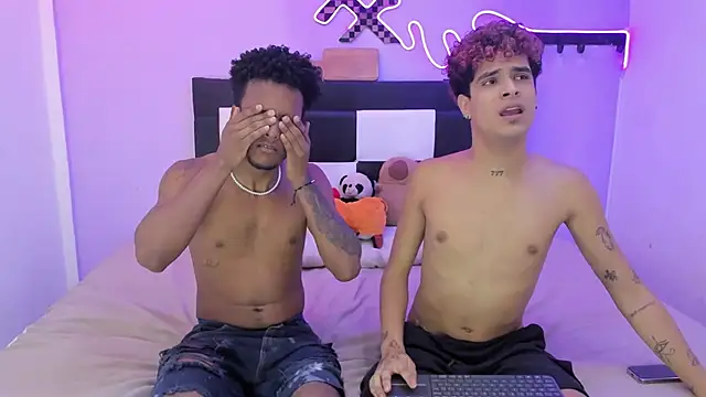 Lucky boys  X online show from July 1, 6:40 pm