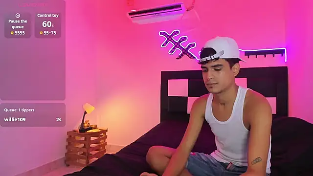 Lucky boys  X online show from October 7, 6:23 pm