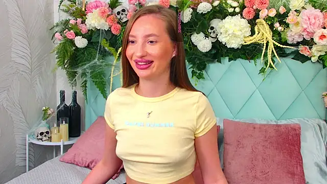 Miranda Scott online show from October 22, 5:07 pm