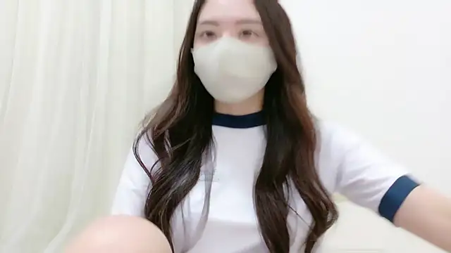 Snapshot of _Mia_land_ chatting on October 27, 1:06 pm  Mia land  online show from October 27, 1:06 pm