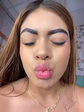 MayaMoanXXX online show from May 20, 2:25 pm