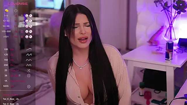 PlayfulAvalyn online show from October 12, 11:40 pm