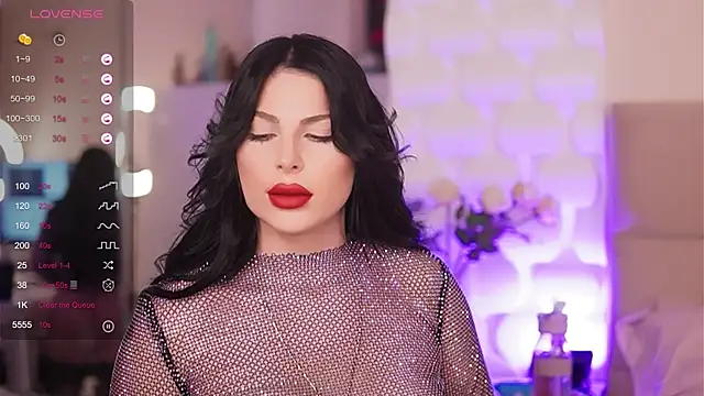 PlayfulAvalyn online show from October 20, 9:29 pm