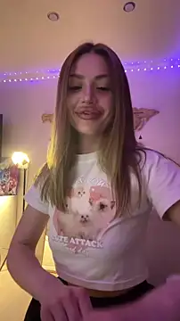 Elizabeth Tay online show from January 9, 8:13 pm