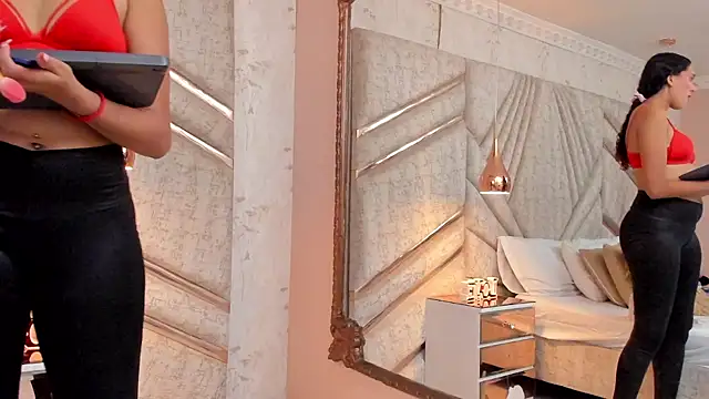 NatashaLimaa online show from October 22, 3:22 am