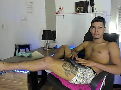 xxKamadevaxx online show from May 15, 4:43 pm