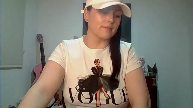 Venusina 07 online show from May 10, 5:31 am