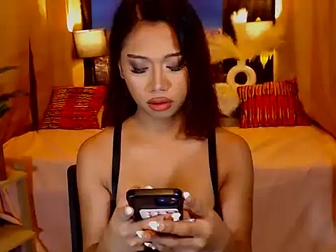 XGoddessOfSatisfactionxX online show from May 7, 11:41 pm