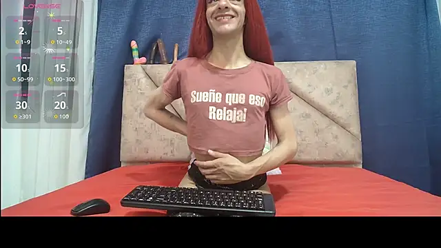 Manuela ver2025 online show from October 3, 3:17 pm