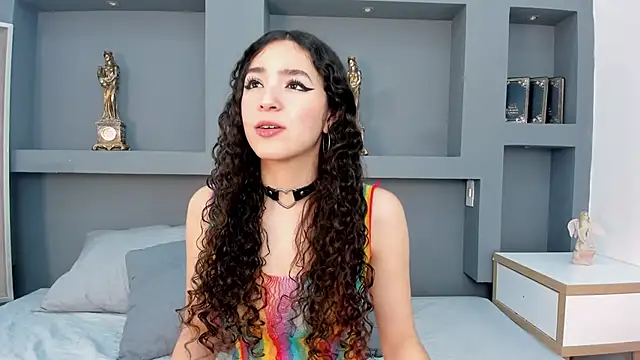 KiaraSar online show from October 1, 1:16 pm