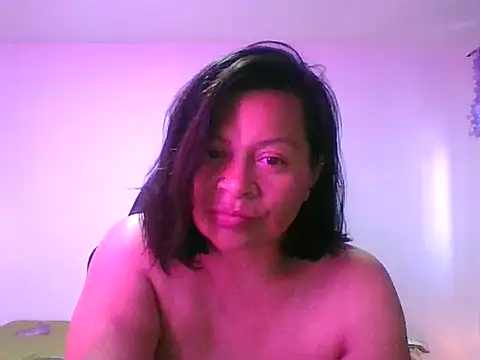 adri89-g online show from October 2, 9:53 pm