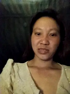 bonnie-00 online show from May 11, 8:17 pm