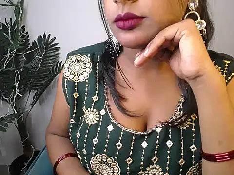 Naughtyy stripgirl online show from October 17, 8:56 pm