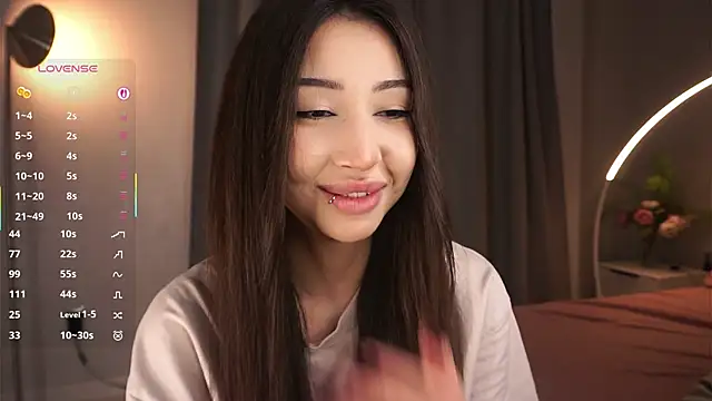 EleonorSimmes online show from September 28, 5:51 pm