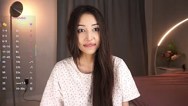 EleonorSimmes online show from September 25, 5:44 pm