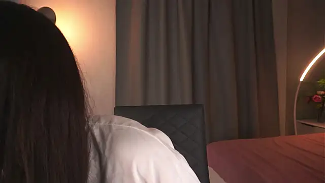 EleonorSimmes online show from September 21, 5:44 pm