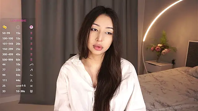 EleonorSimmes online show from September 19, 5:12 pm