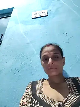 Hot-Jiyaa online show from October 5, 3:28 pm
