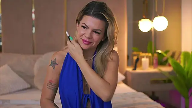 CamilaStarr online show from February 8, 10:45 pm