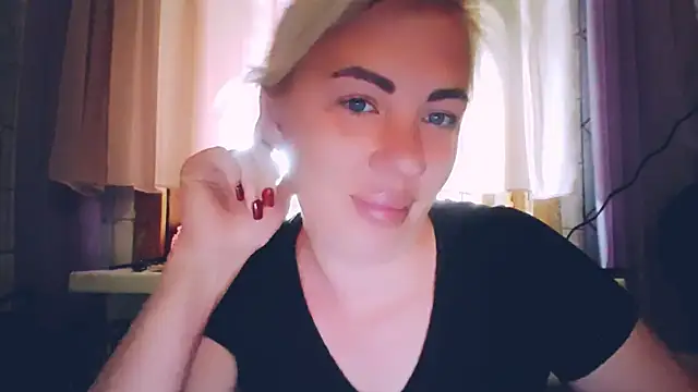 EmmaCat  online show from May 20, 5:59 am