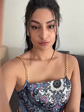 Mia spicyy online show from April 29, 8:39 am