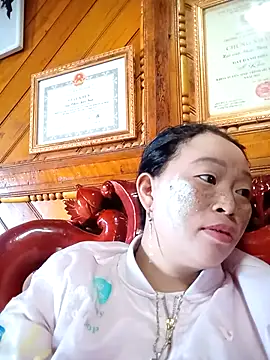 Zuzi-nini online show from September 16, 9:06 am