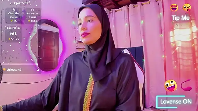 ShanaJamil online show from October 7, 12:20 pm