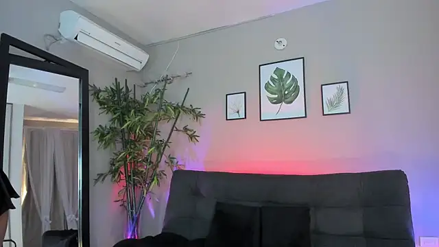 Vicky kittyy online show from November 2, 8:12 pm