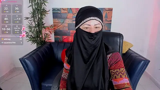zahra isawii online show from October 3, 1:38 pm