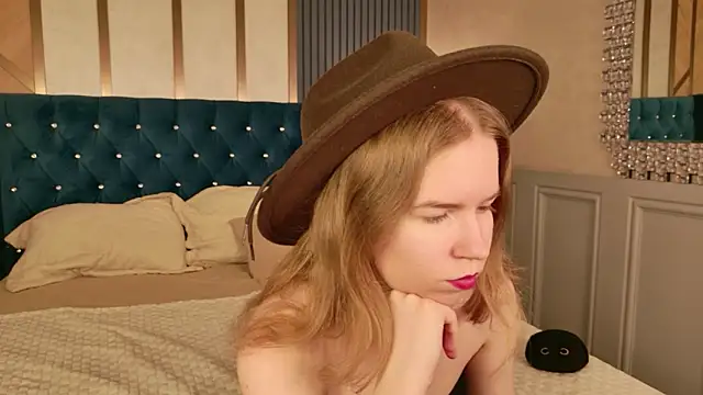 Alida Brice online show from May 25, 6:34 am