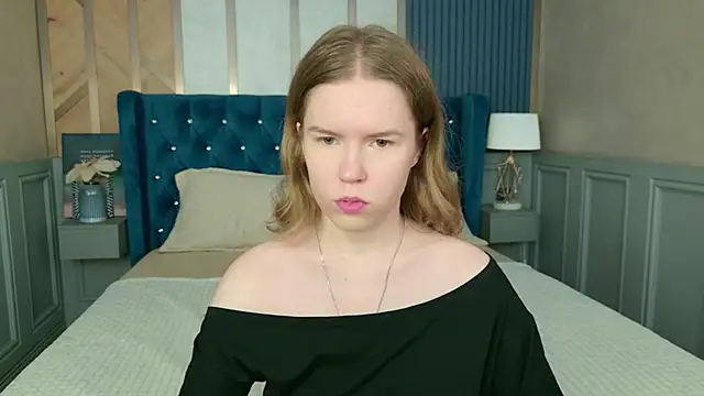 Alida Brice online show from May 24, 6:23 am
