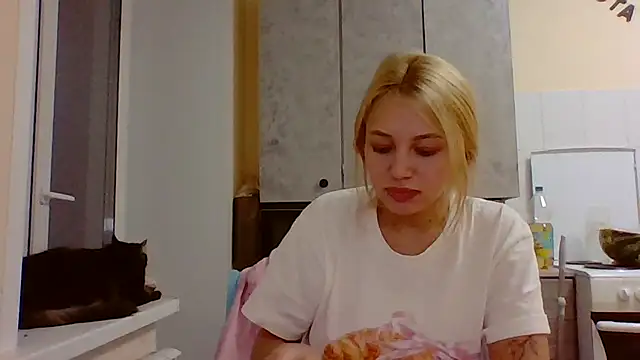 Lismera online show from September 25, 6:39 pm