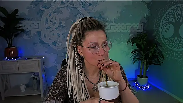 UmaSpace online show from May 7, 5:12 am